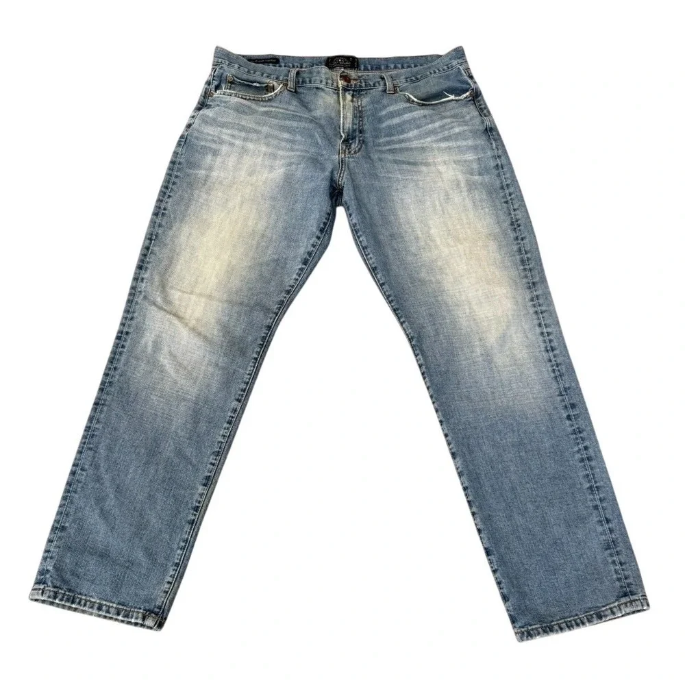 Lucky Brand Men's 221 Original Straight Distressed Faded Jeans Size 38 Inseam 31